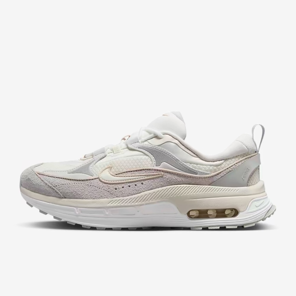 NWT * Nike Air Max Bliss LX Size 6 - Summit White, Phantom Dust, Sandrift, Sail - Picture 3 of 12